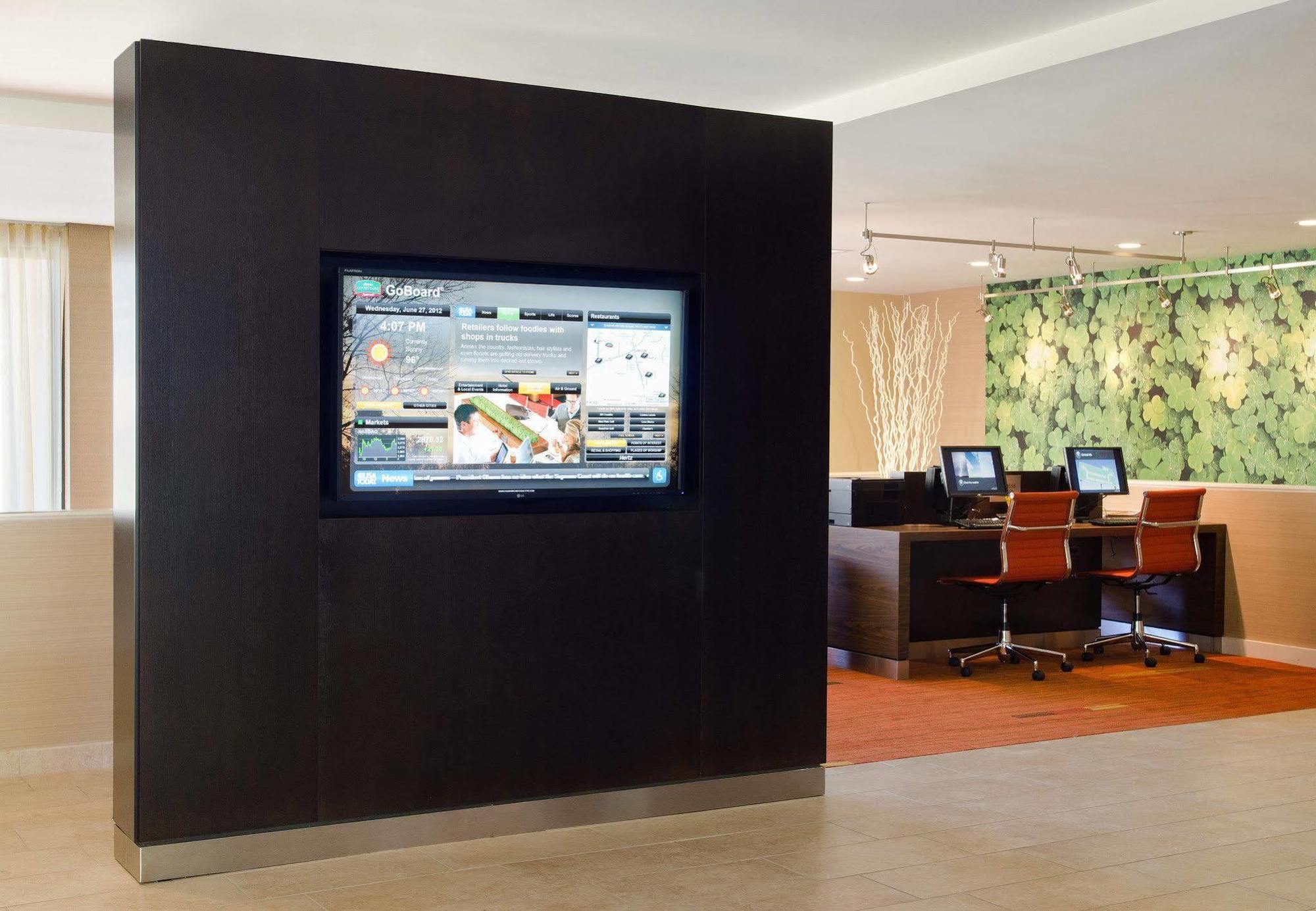 Courtyard By Marriott Huntsville University Drive Afaceri foto