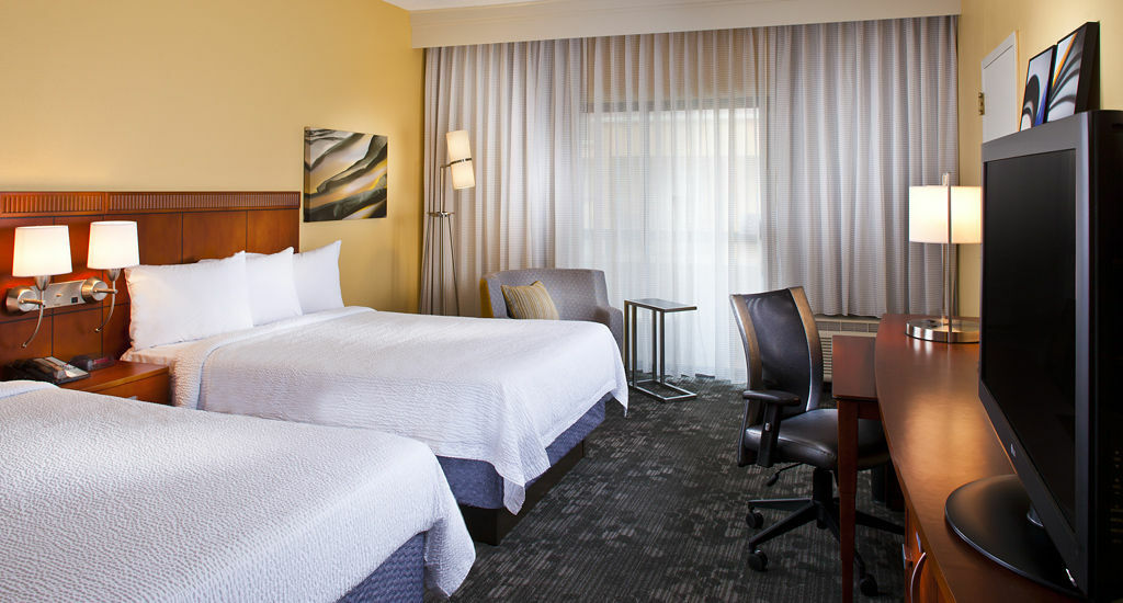 Courtyard By Marriott Huntsville University Drive Exterior foto