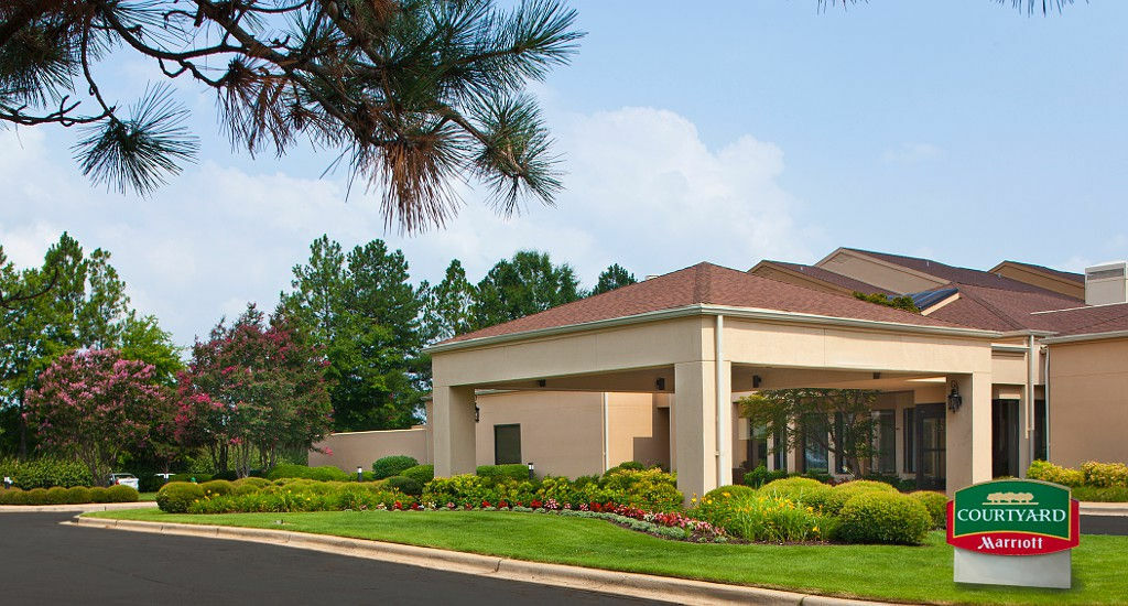 Courtyard By Marriott Huntsville University Drive Exterior foto